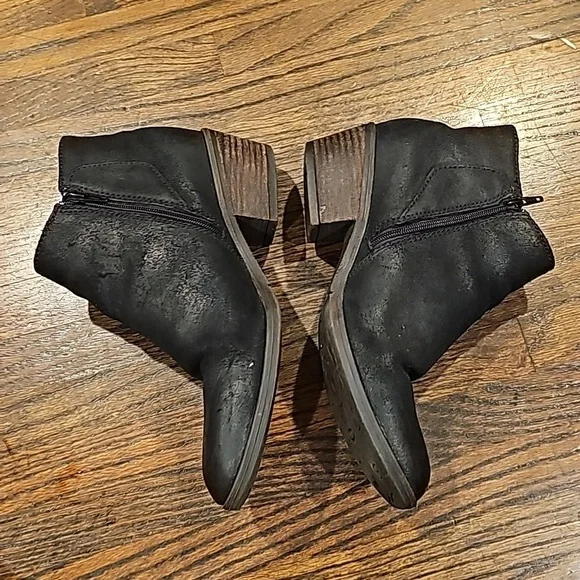 JOSEF SEIBEL Daphne 11 Ankle Boot
